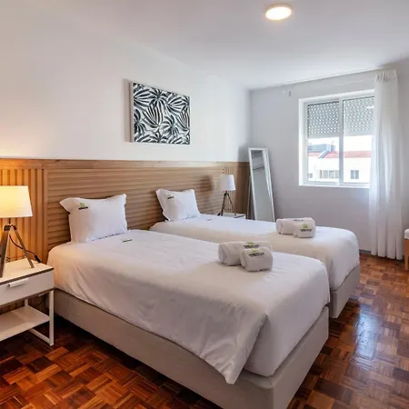 Priolo's Nest - Sunlit Retreat With Free Parking Ponta Delgada